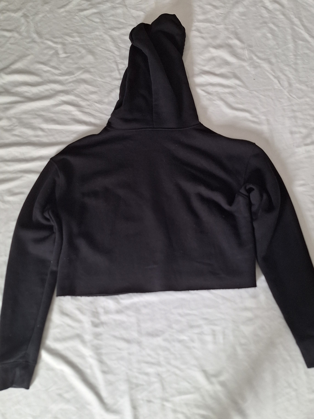 Wild Fable™ Women's Crop Long Sleeve Hoodie with Drawstring - Size: M - Picture 2 of 7